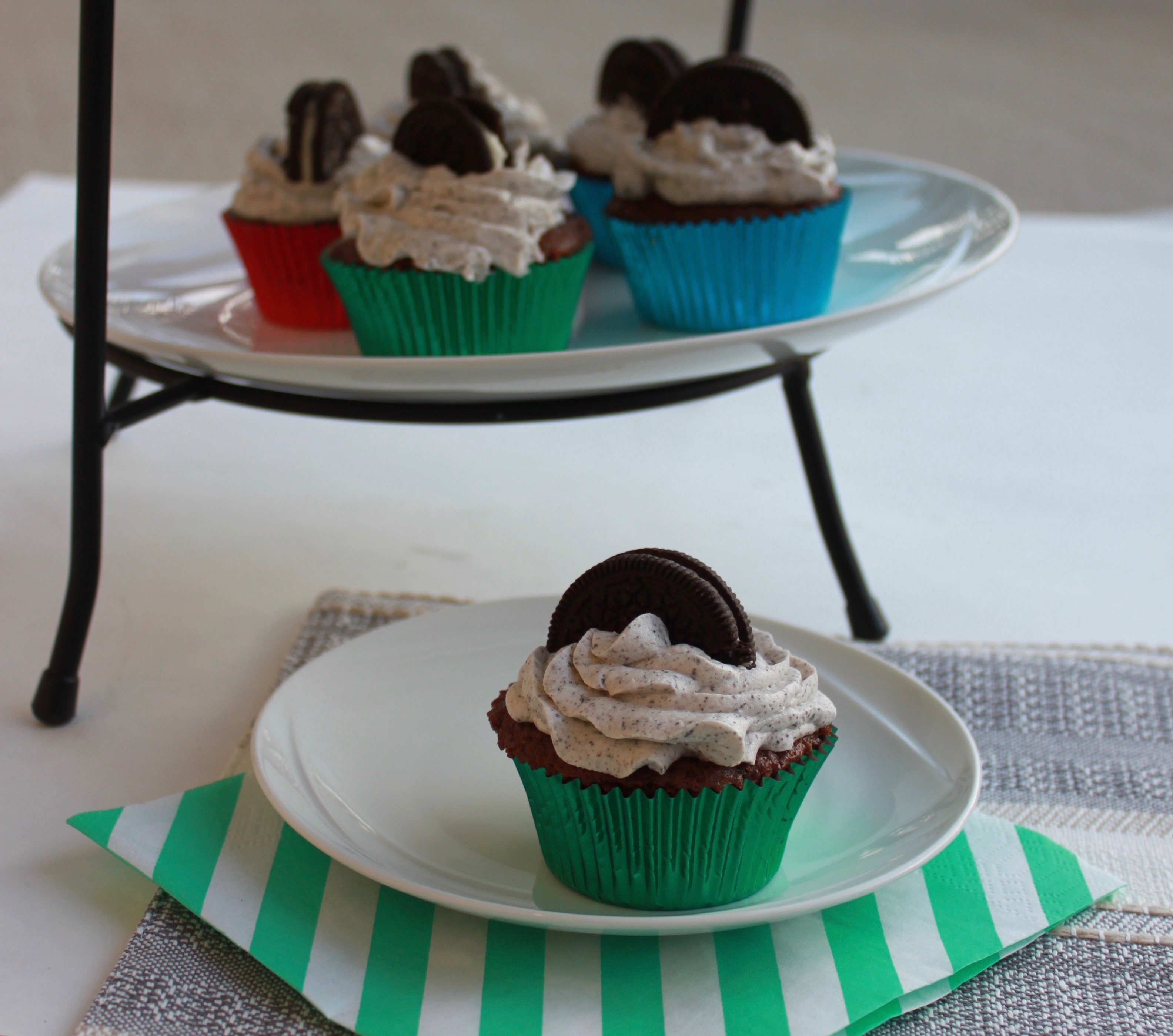 Chocolate Cupcakes With Oreo Buttercream • Amy Of All Trades